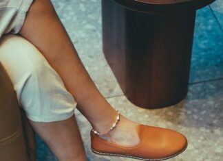 Welke soorten dames uitgaansschoenen zijn er op de markt beschikbaar?