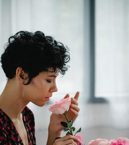 Wat voor eenvoudige en elegante looks kan je maken met kort haar?