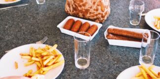 Welke gevaren zijn er verbonden aan het eten van overmatig veel hotdogs?